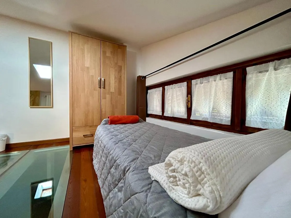 Prázdninový dům Sunflower Apartment Peschiera del Garda Itálie