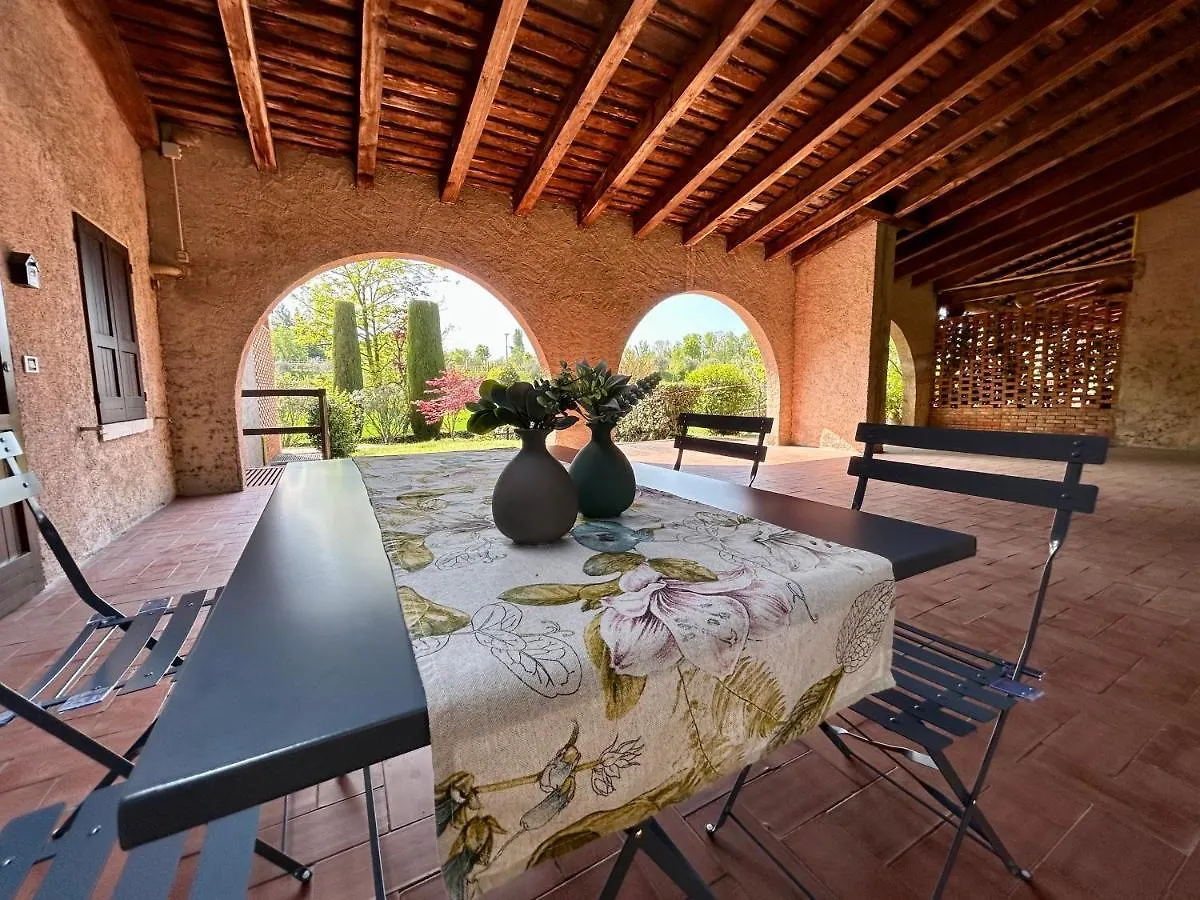 Sunflower Apartment Peschiera del Garda 0*,