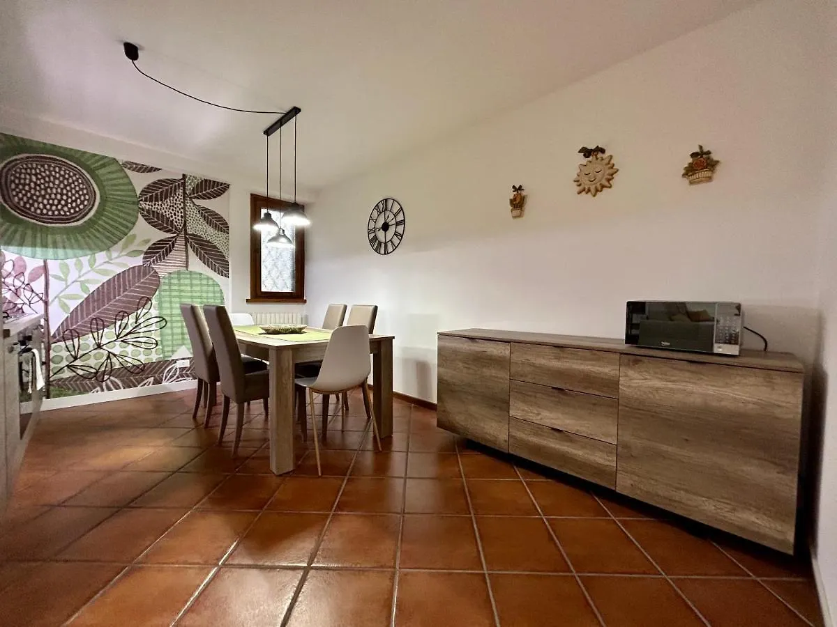 Ferienhaus Sunflower Apartment Peschiera del Garda